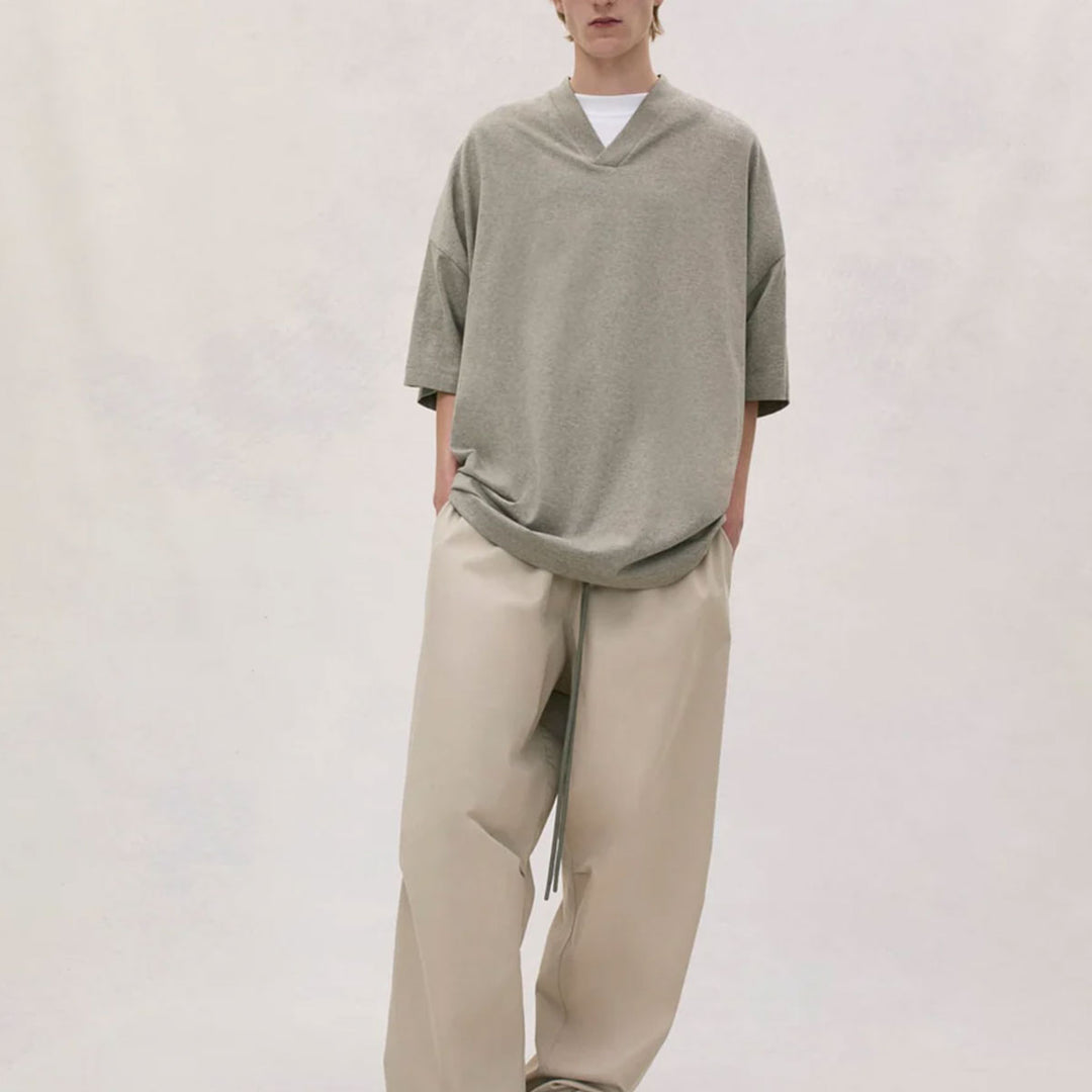 Fear of God ESSENTIALS - ESSENTIALS V-NECK