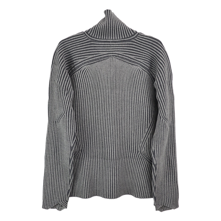 ARTICULATED DRIVERS KNIT SWEATER