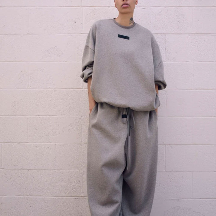 Fear of God ESSENTIALS - ESSENTIALS CREWNECK