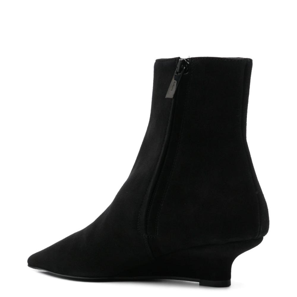 TOTEME - Sharp suede ankle boots