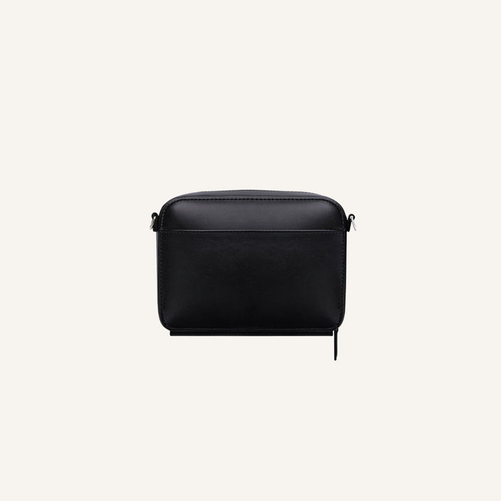 COURREGES - CLOUD CHAINED LEATHER BAG