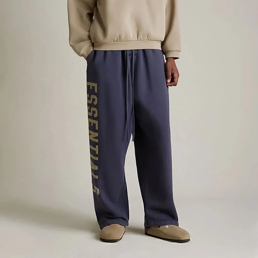Fear of God ESSENTIALS - Heavy Fleece Relaxed Sweatpants