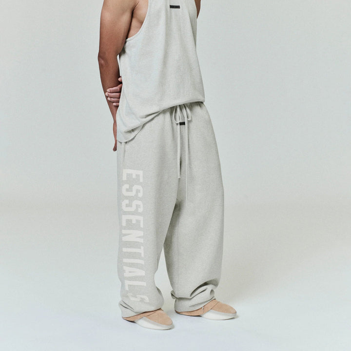 Fear of God ESSENTIALS - Lounge Fleece Sweatpant