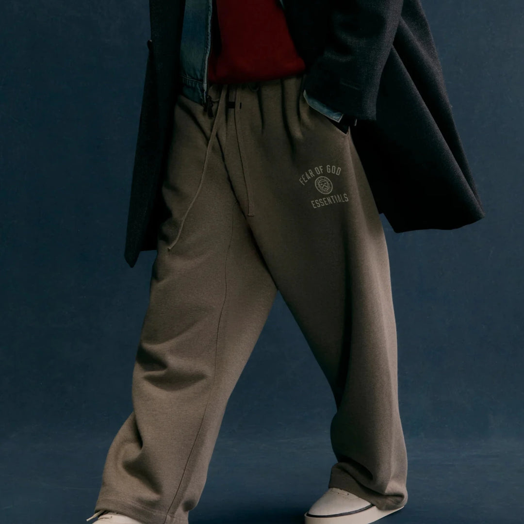 Fear of God ESSENTIALS - Fleece Relaxed Sweatpant