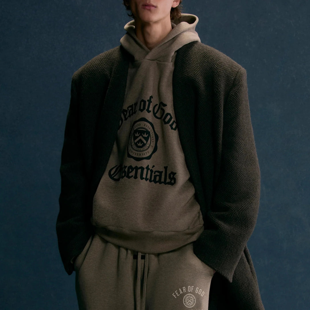 Fear of God ESSENTIALS - Heavy Fleece Vintage Shrunken Hoodie