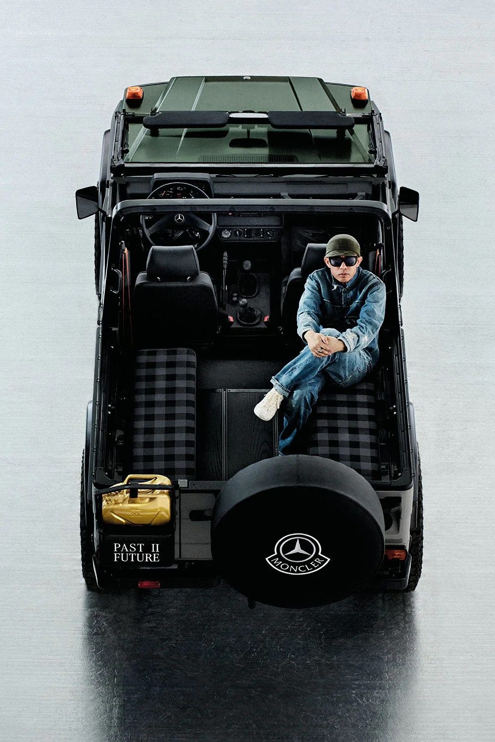 Moncler Genius×Mercedes-Benz by Nigo