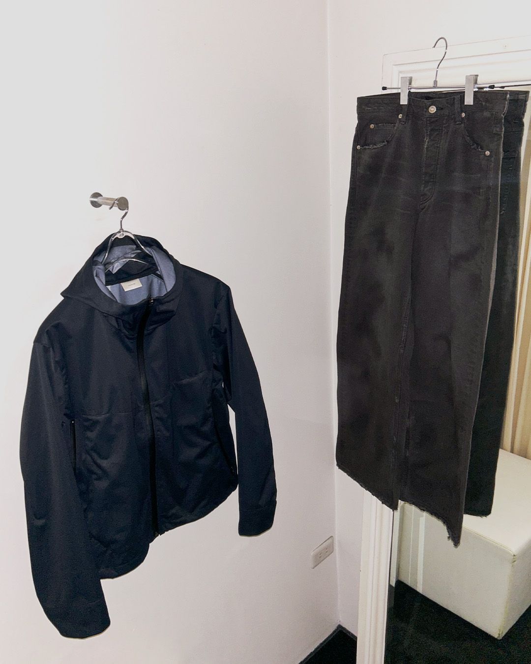 Vuja Dé x Why are you here? Exclusive Item - 5/24-25発売