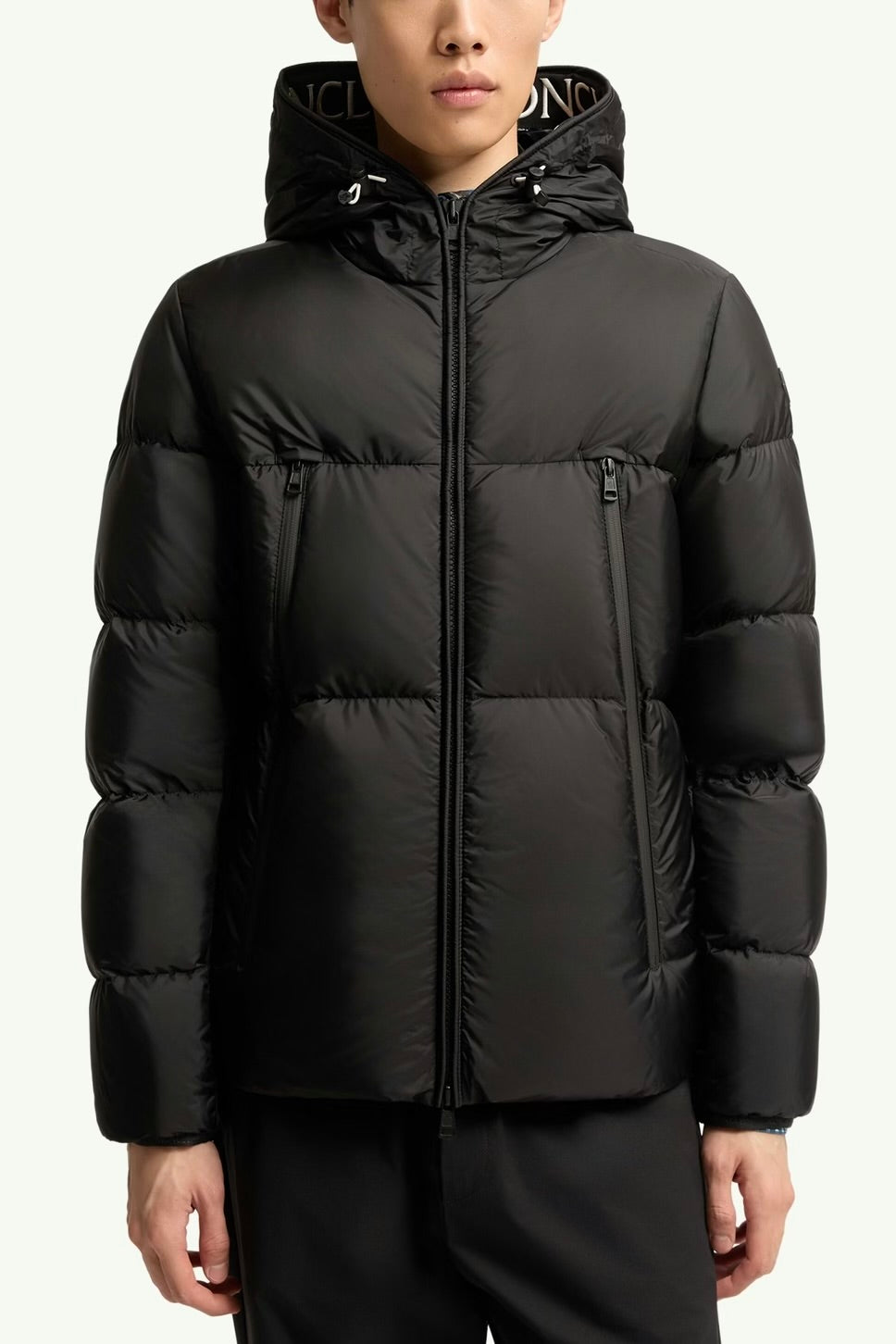 Montcla Short Down Jacket