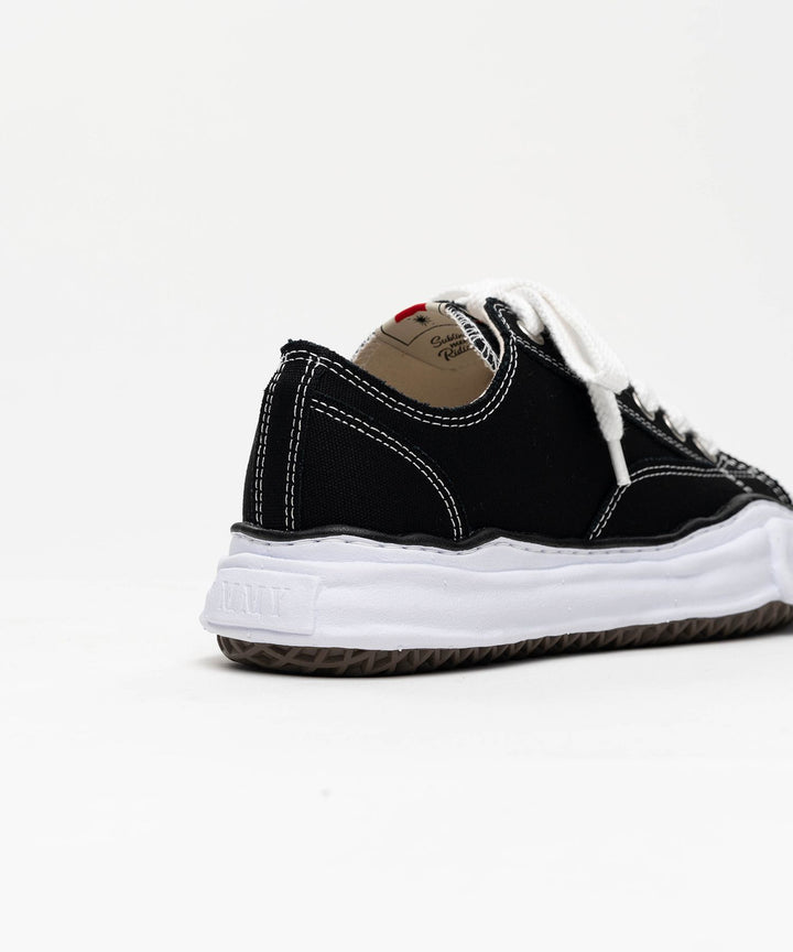 "PETERSON" OG Sole Canvas Low-top Sneakers