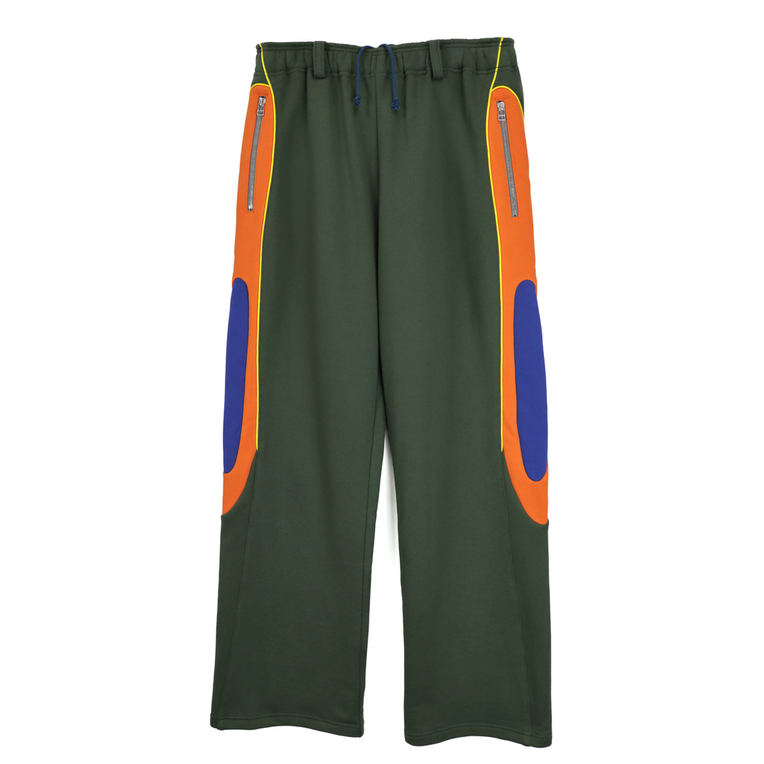 THE WORLD IS YOURS - Carved Cut Sweatpants