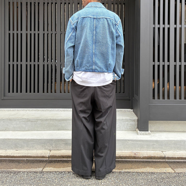THE JEAN JACKET