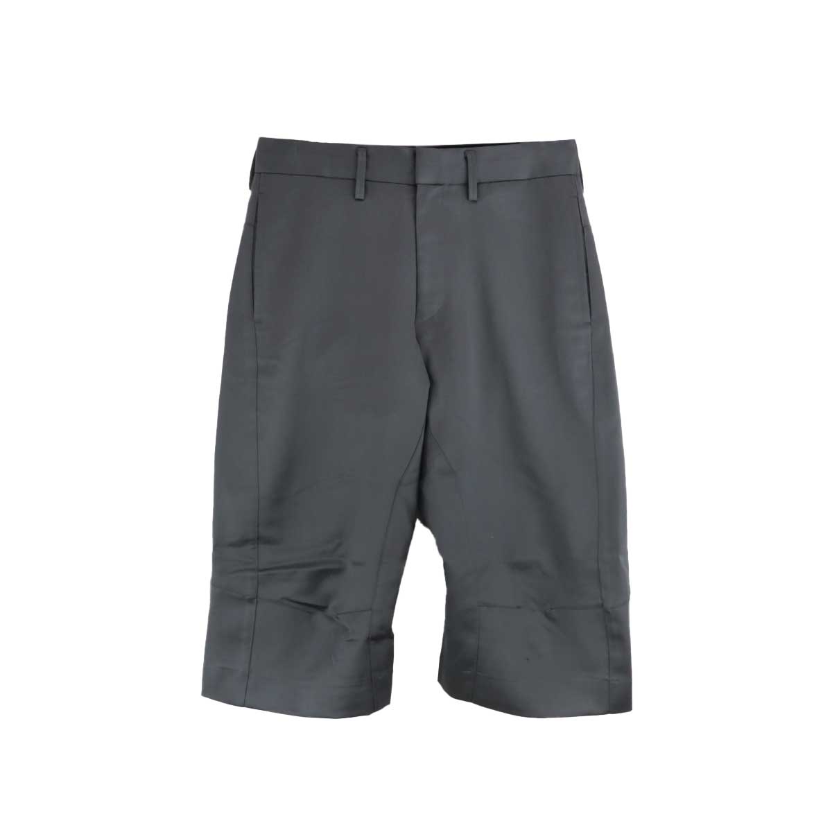 Omar Afridi | KNEE DARTED FLARE SHORTS