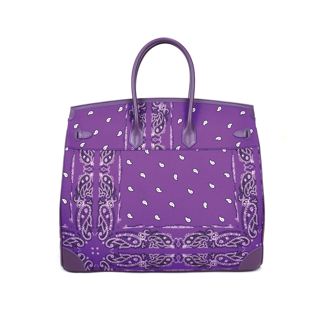 THE WORLD IS YOURS - Paisley Travel bag 50