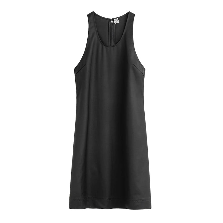 Scoop-neck dress black