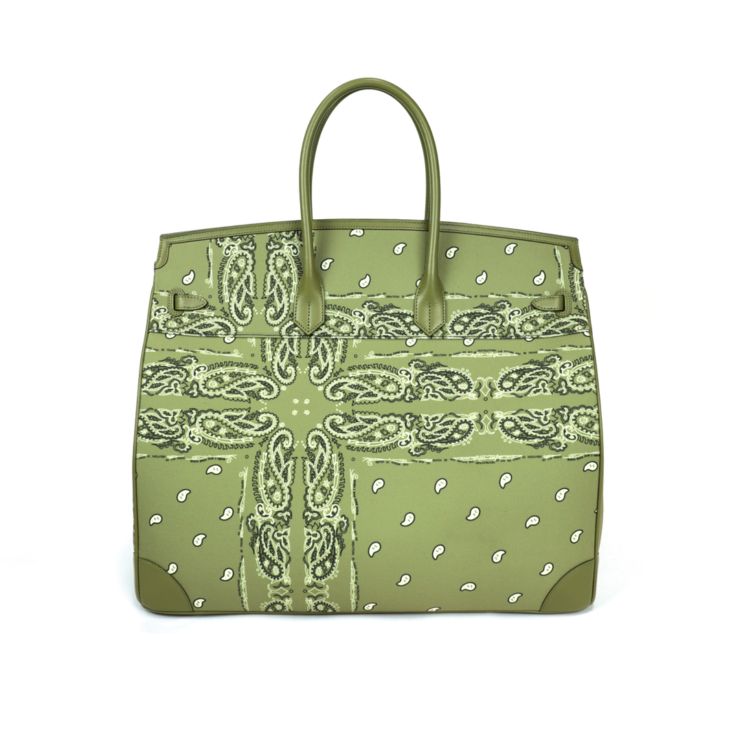 THE WORLD IS YOURS - Paisley Travel bag 50