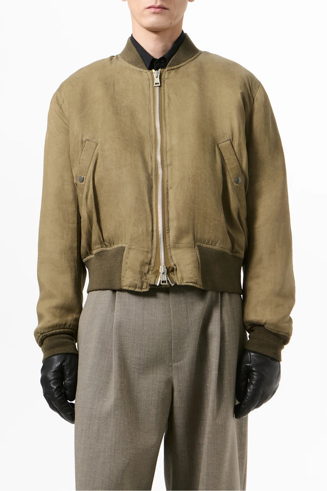 BOMBER