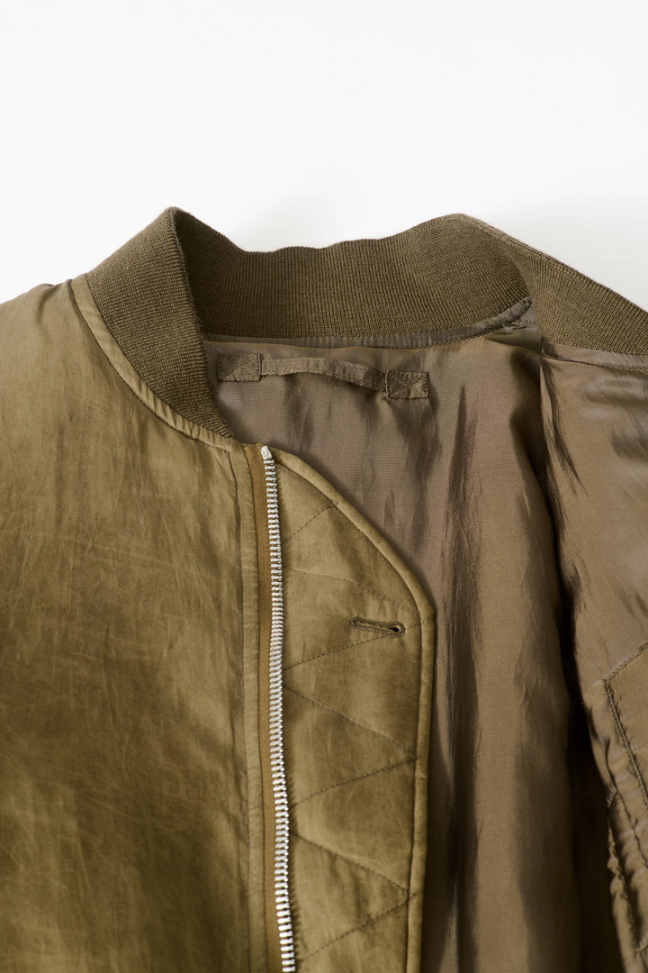 BOMBER