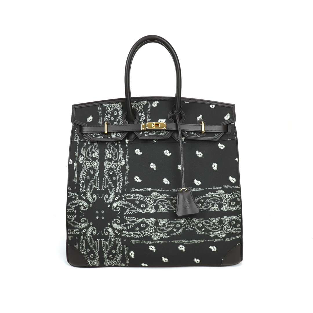 THE WORLD IS YOURS - Paisley Travel bag 40