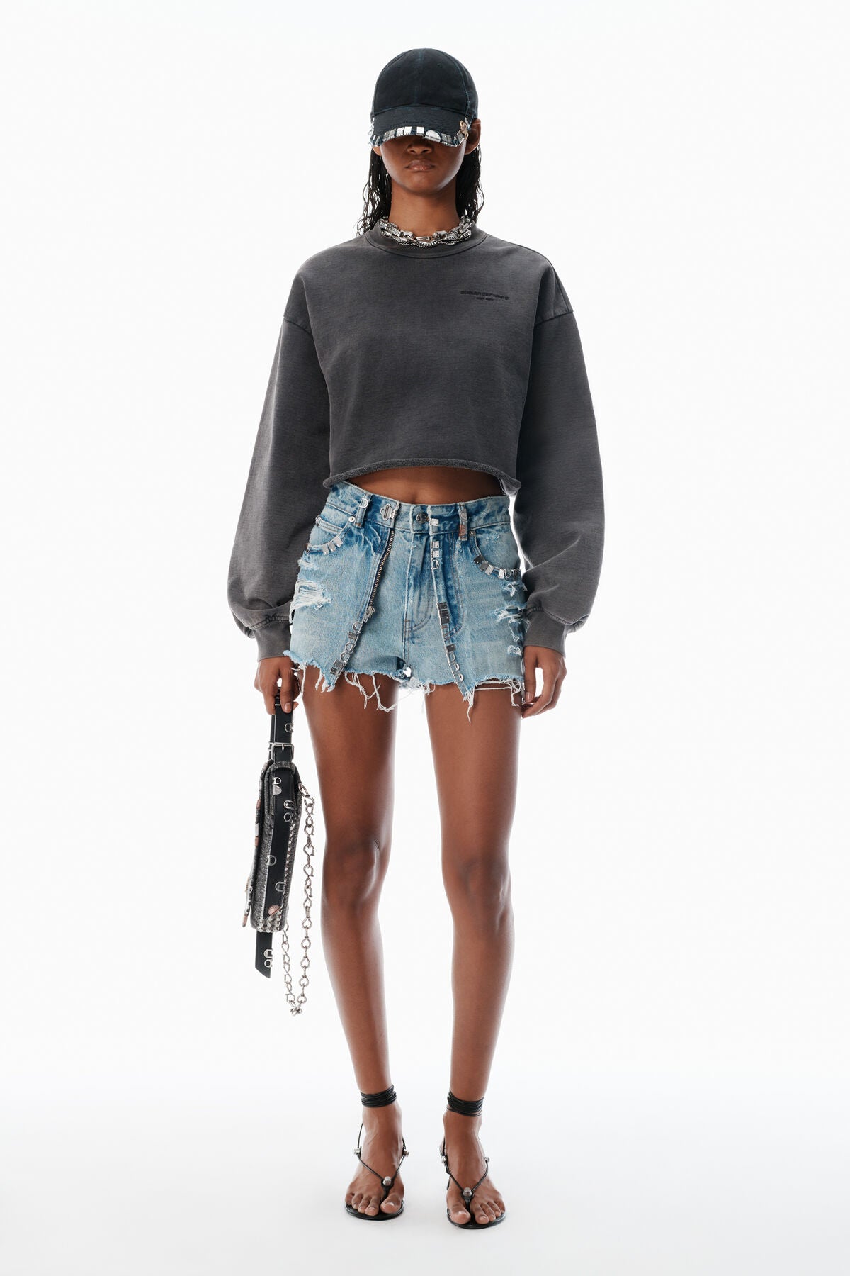 M*R様 Alexander Wang クロップドスウェットシャツ ブラック ブラック クロップド スウェットシャツ ロゴ入り | Why are you