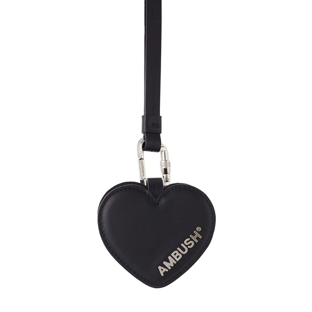 AirPods本体とAMBUSH ハート型ケース アンブッシュ AirPods case ハートレザーエアポッヅケース ピンク