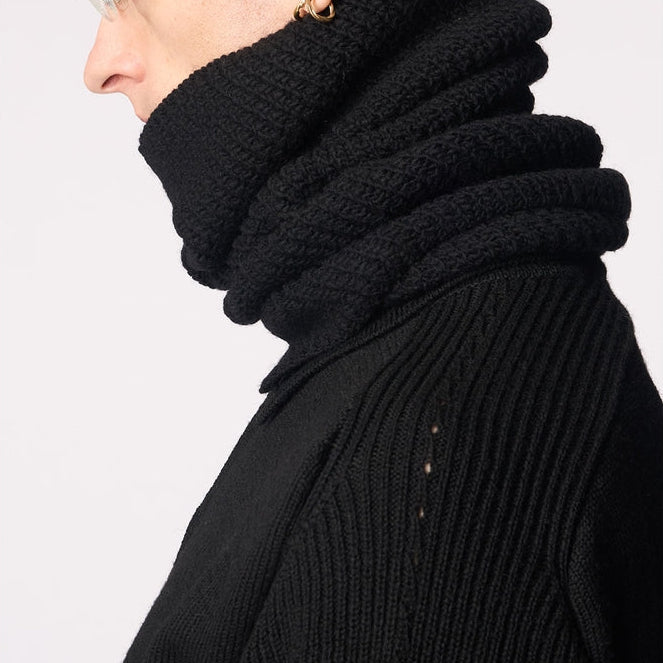 DIAGONAL KNIT SNOOD