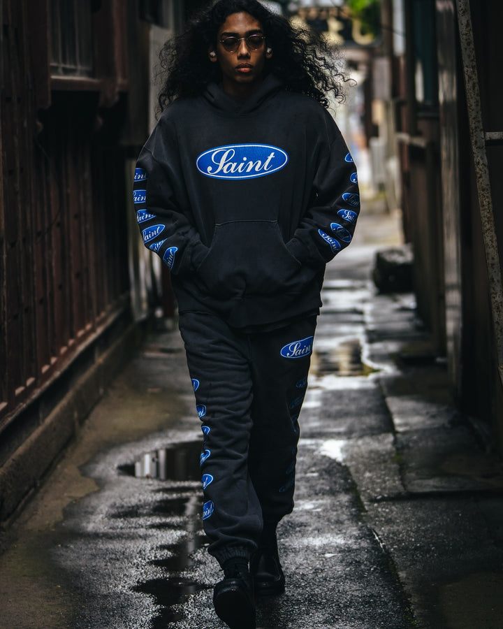 HOODIE/LOVE AMONG