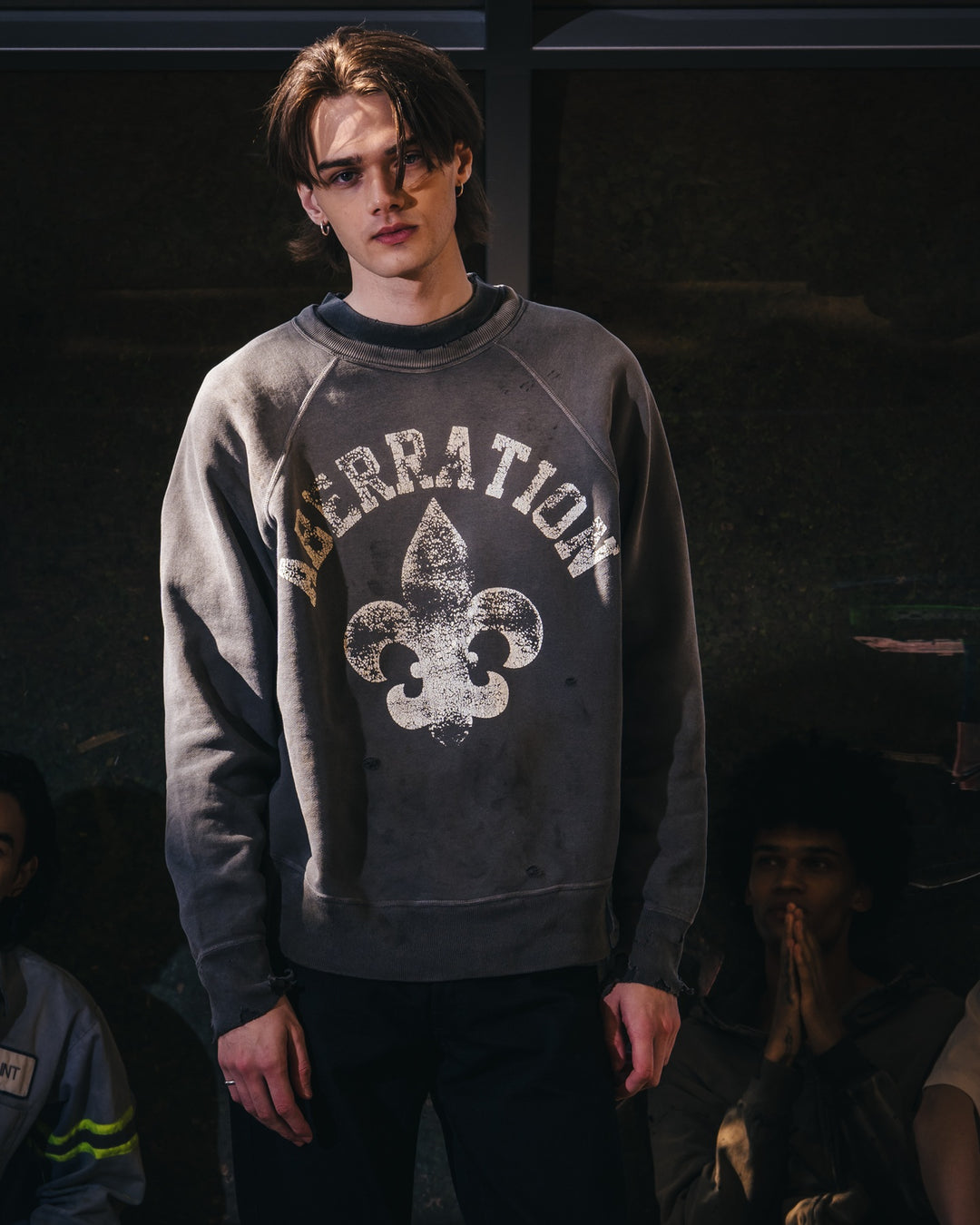 CREW NECK SWEAT/ABBERATION