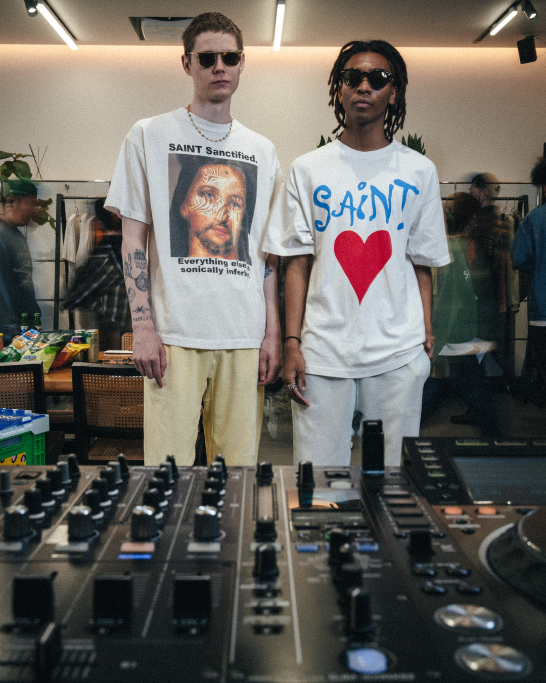 SS T-SHIRT/SANCTIFIED