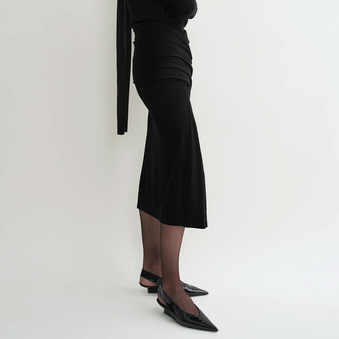 Draped fine knit skirt black