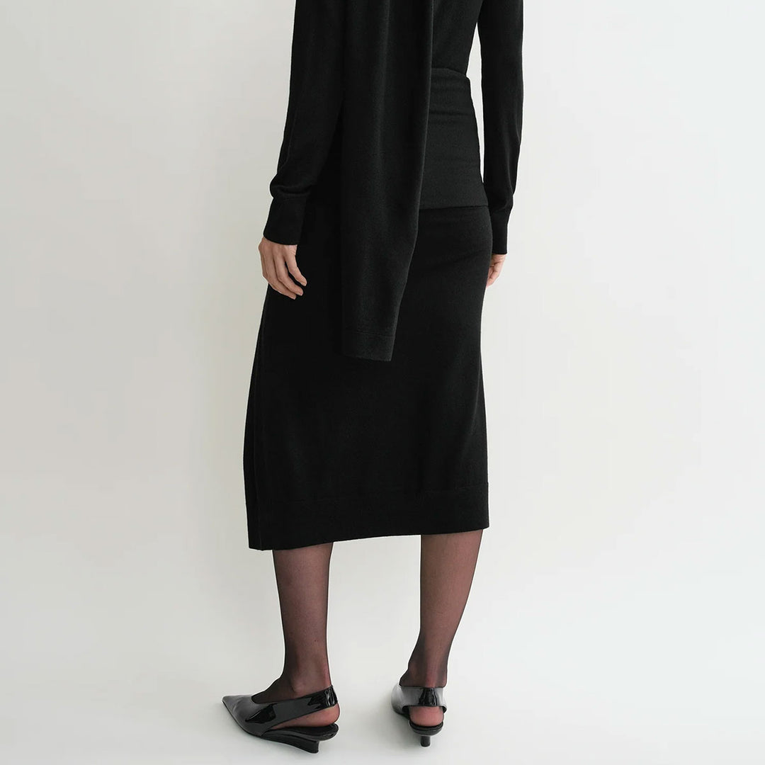 Draped Fine Knit Skirt Black