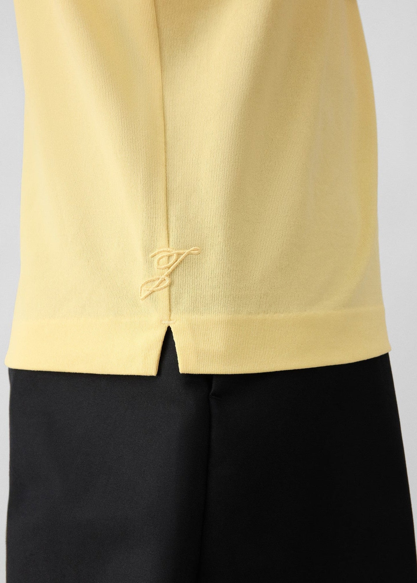 JACQUEMUS（ジャックムス）| Ventadou Tシャツ