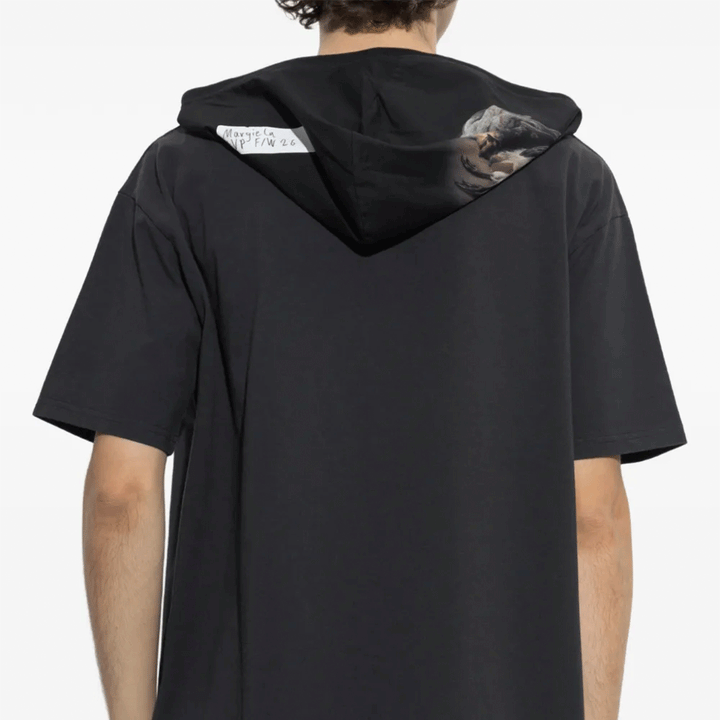 HOODED T-SHIRT