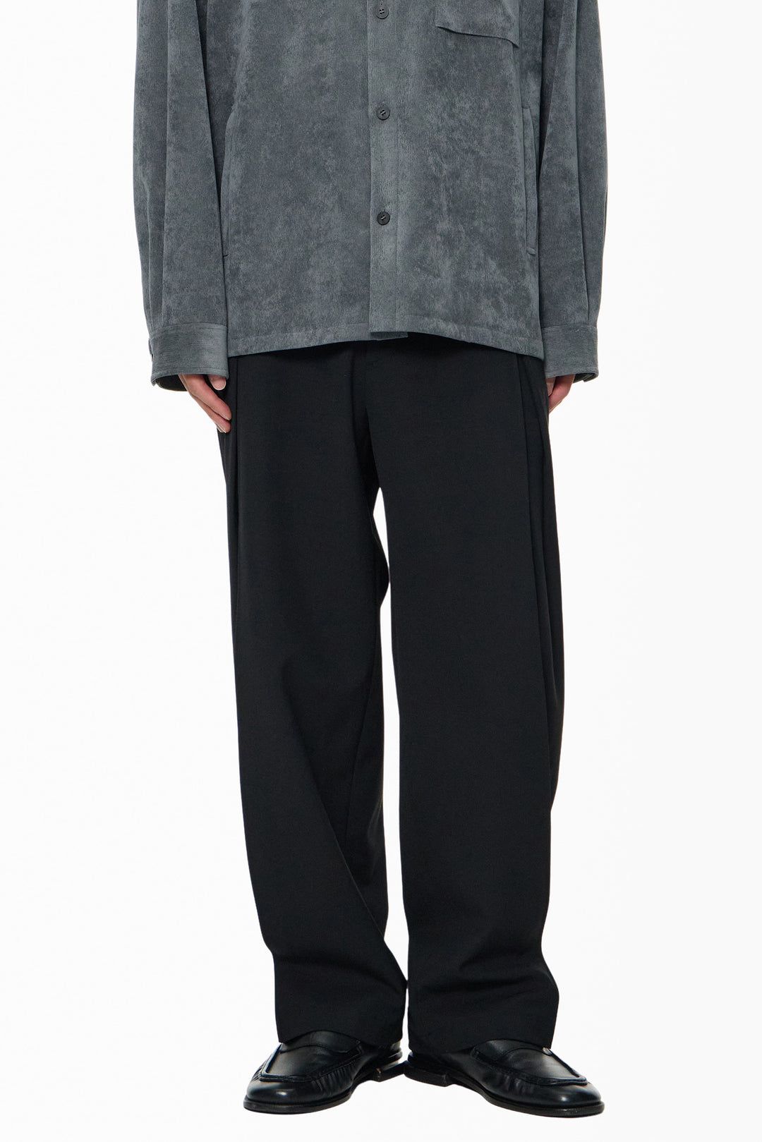 Black Side one-Tuck Wool Pants
