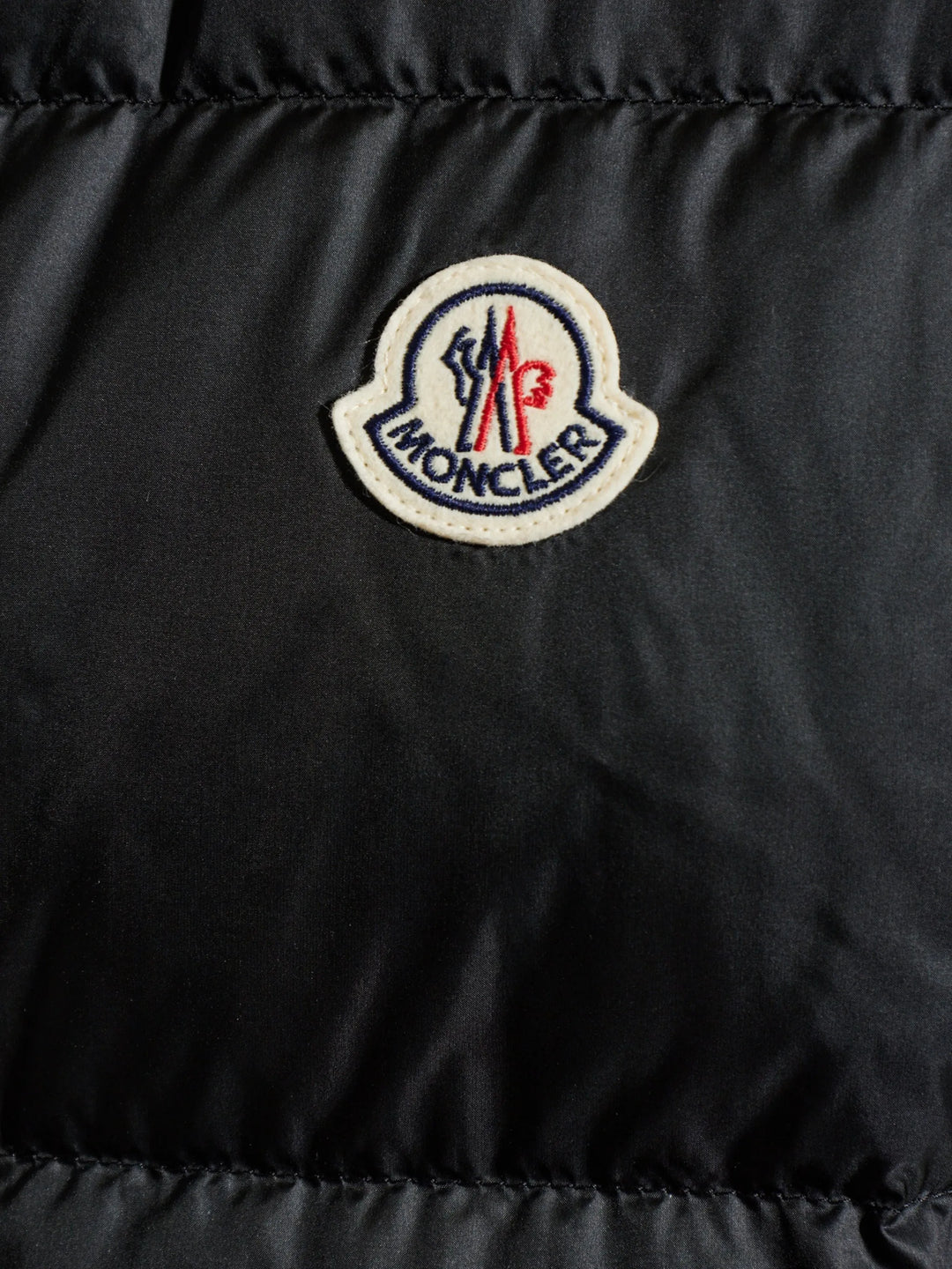TUQUEROUYE VEST