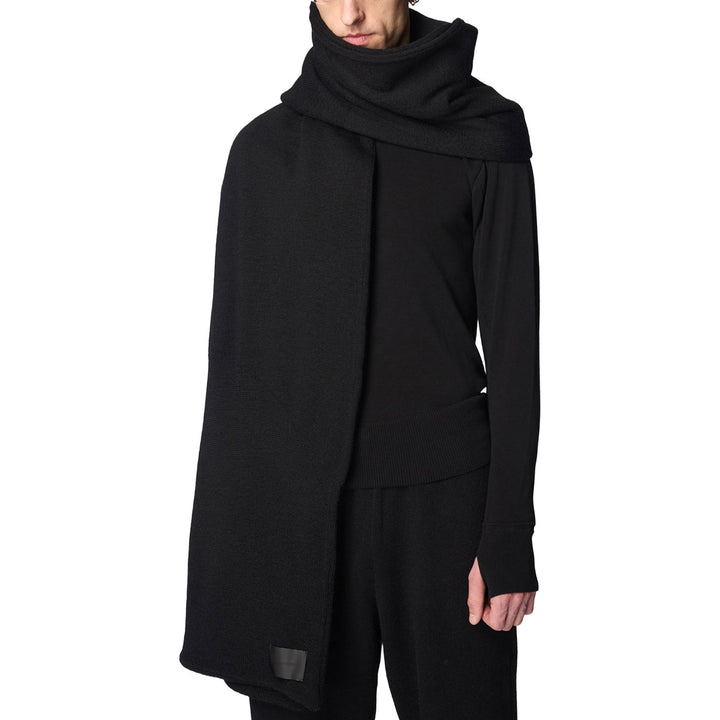 ELIPSE KNITTED WRAP