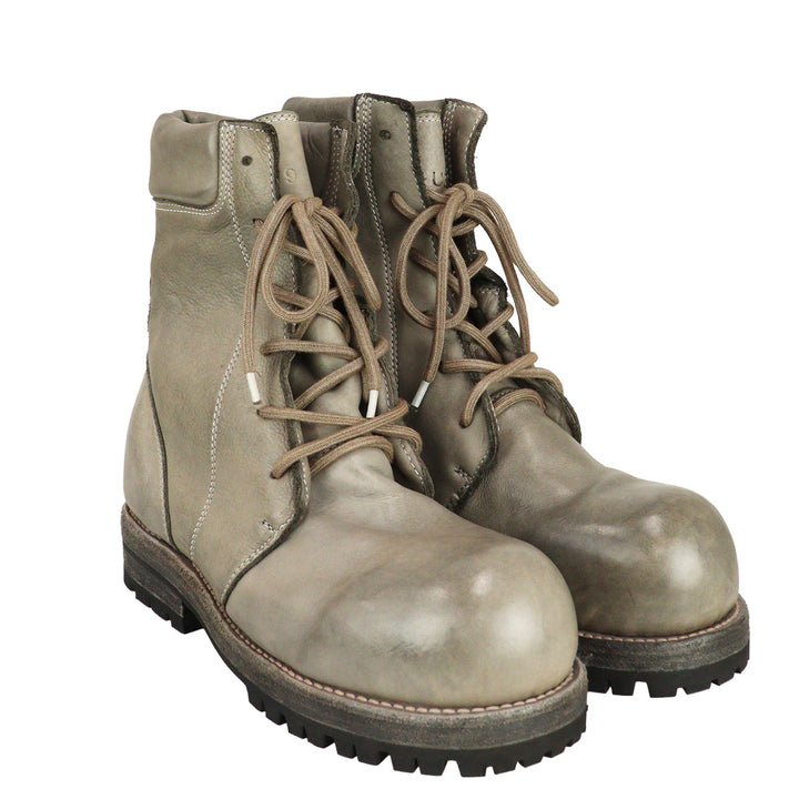 MOAN BOOTS