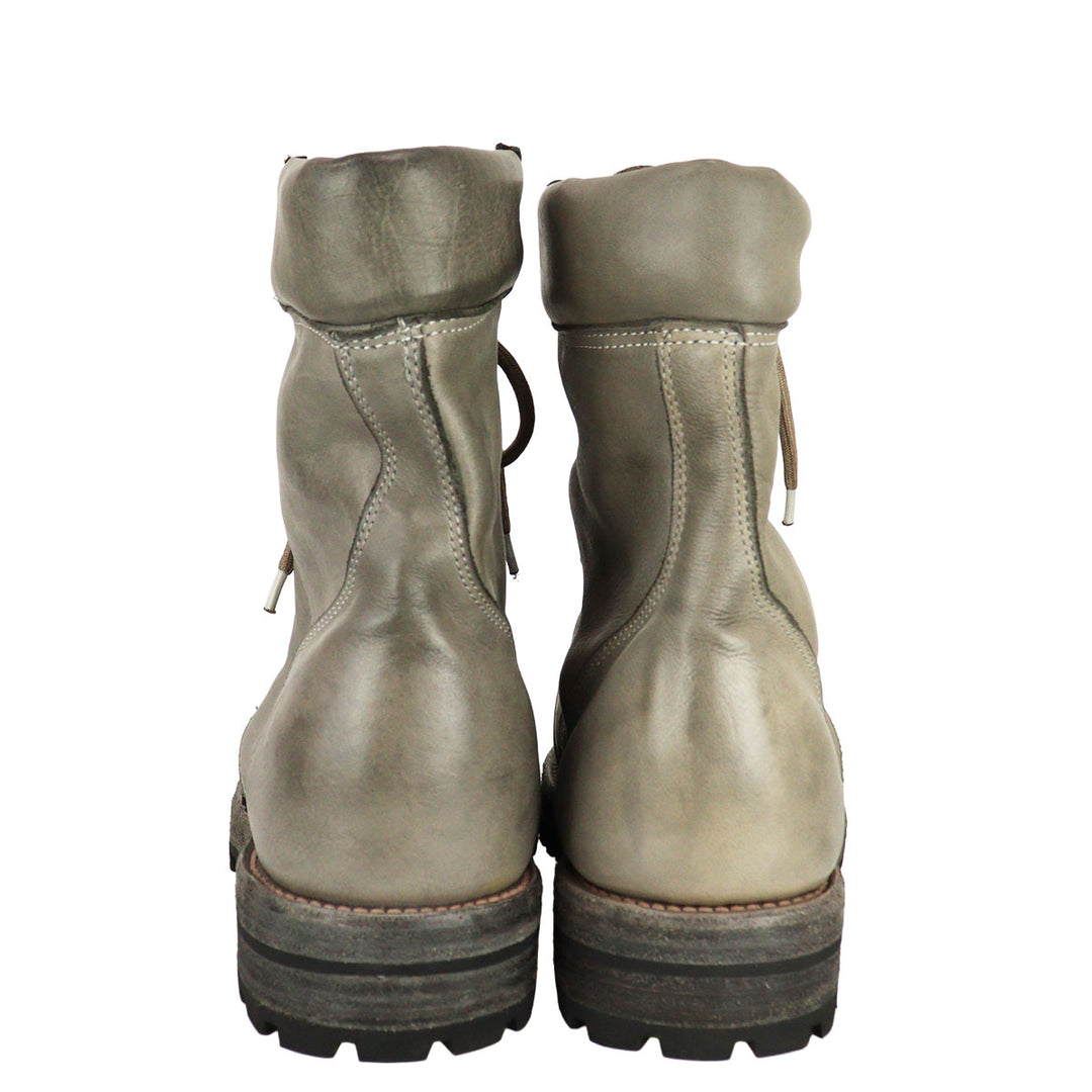 MOAN BOOTS