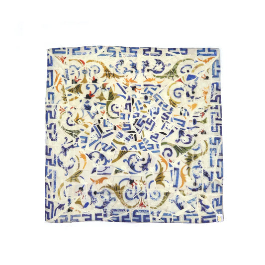 THE WORLD IS YOURS - Güell Paisley Silk Wool Bandana