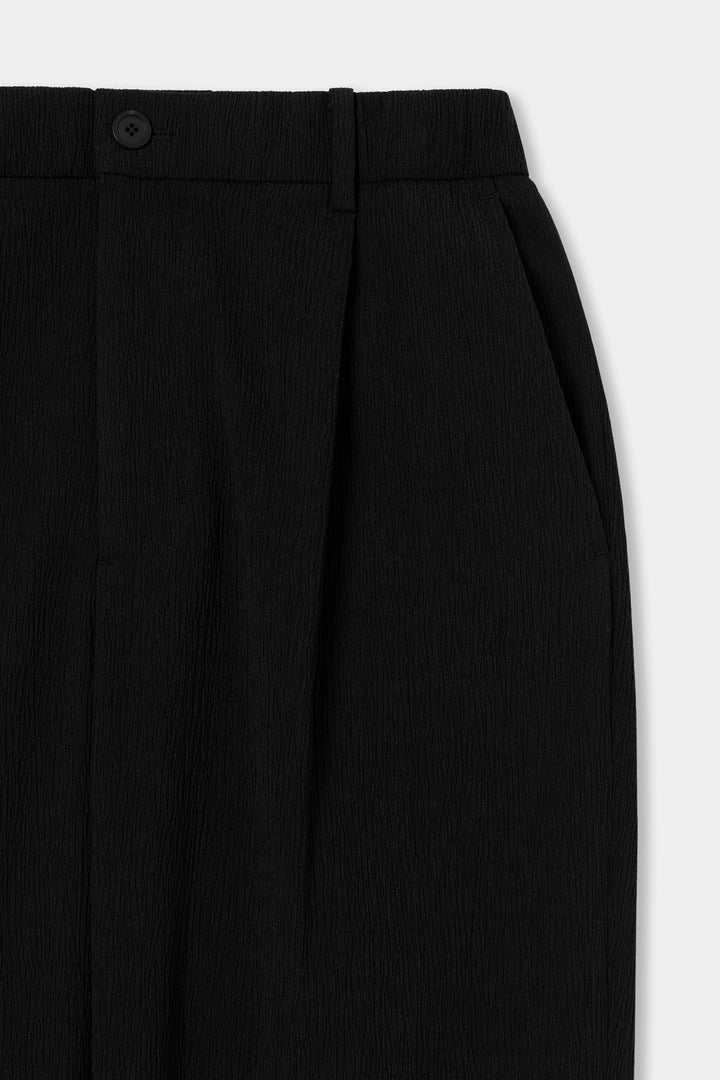 Crease One-Tuck Pants