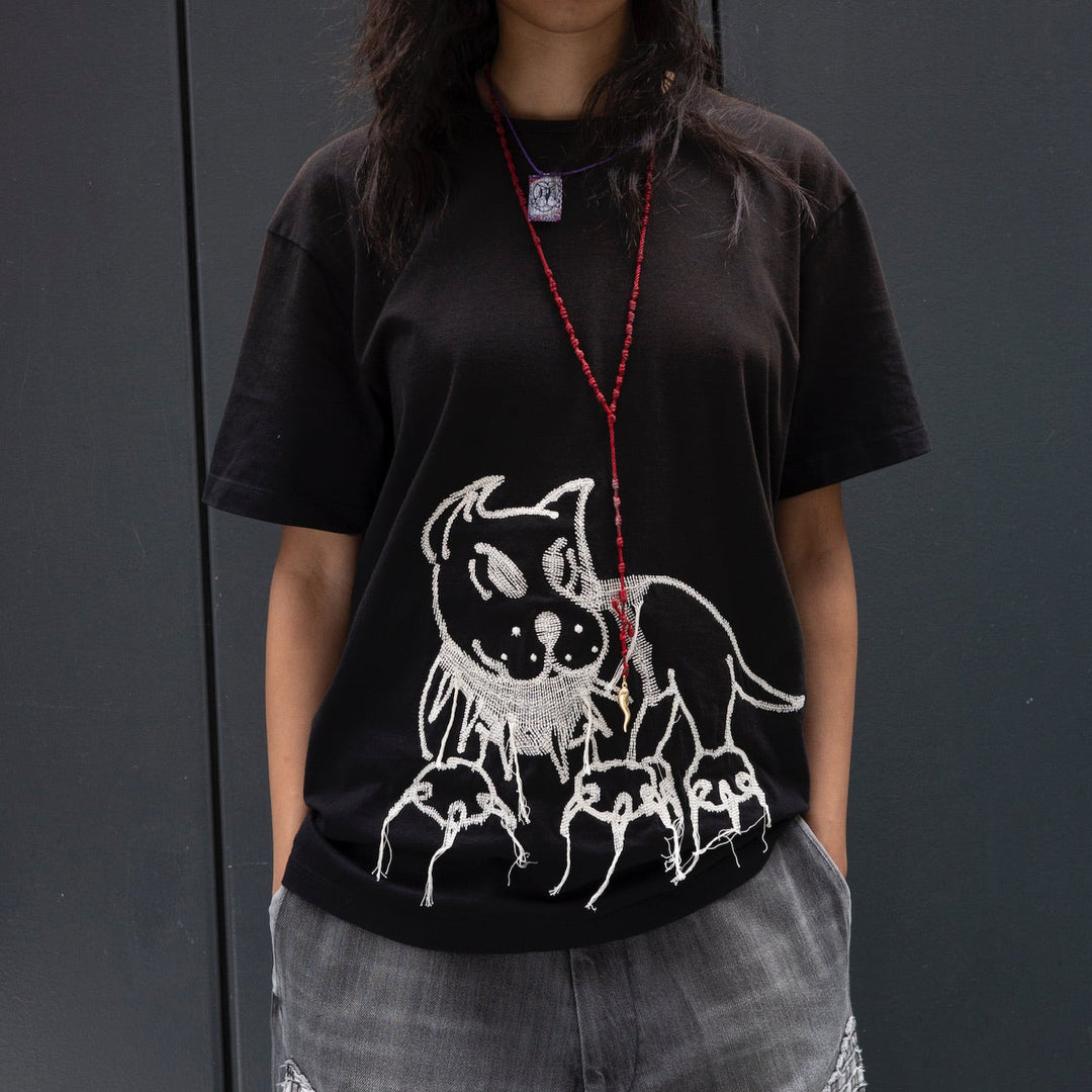 GUARD EMBROIDERED TEE
