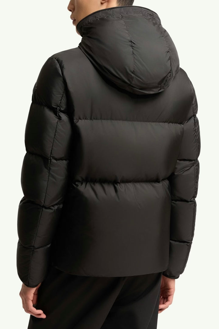 Montcla Short Down Jacket