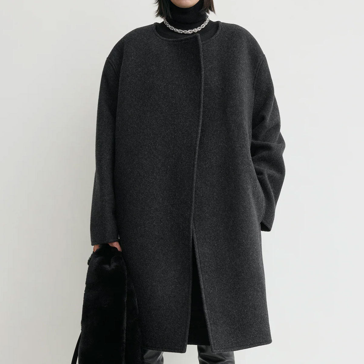 TOTEME (トーテム) | Collarless felt coat charcoal コート