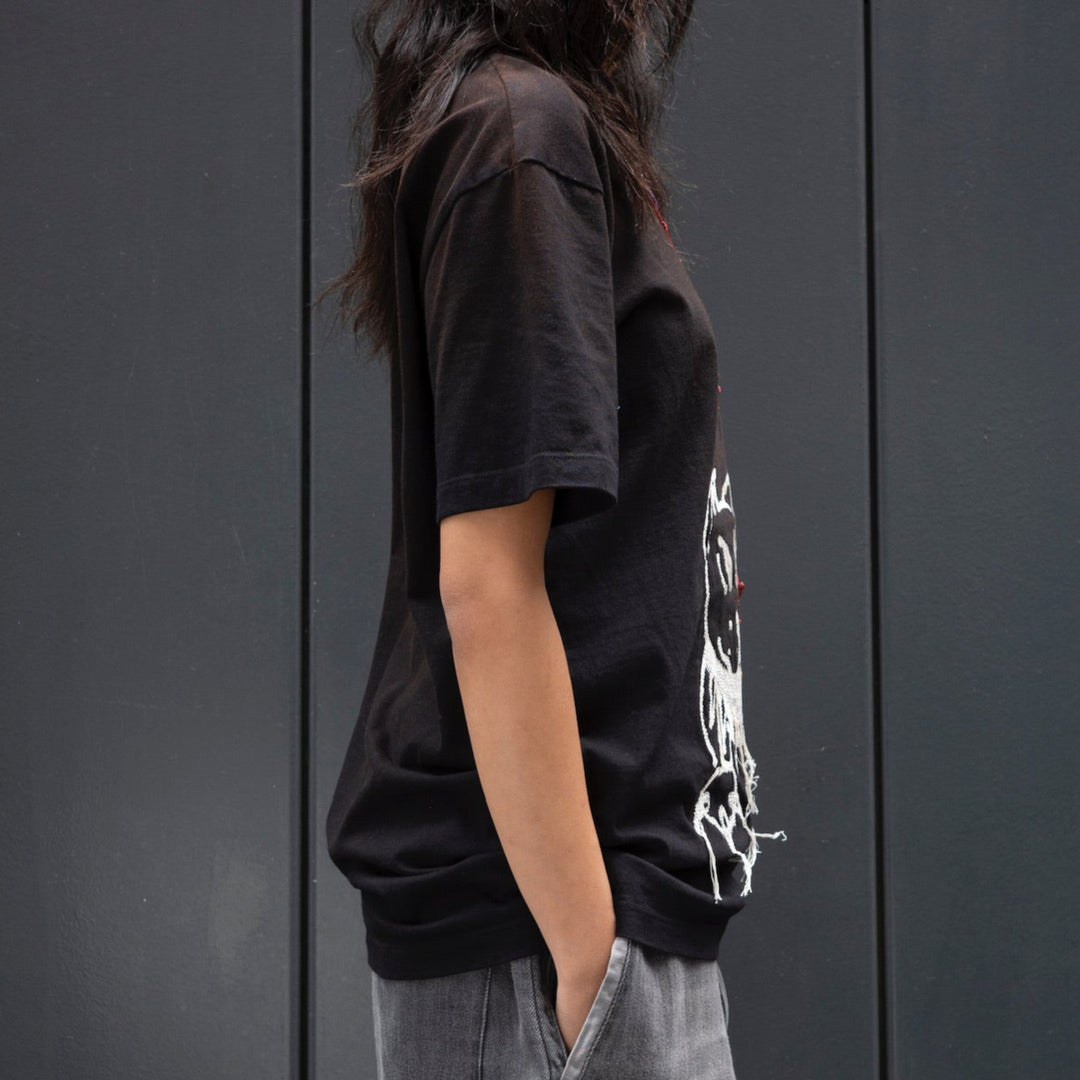 GUARD EMBROIDERED TEE