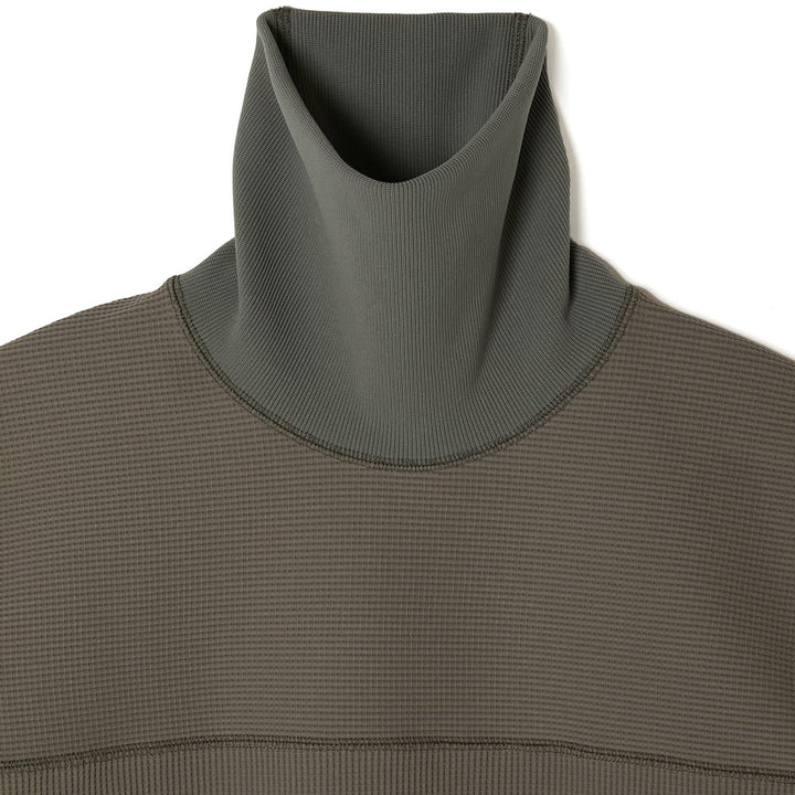 HIGH NECK LONG SLEEVE