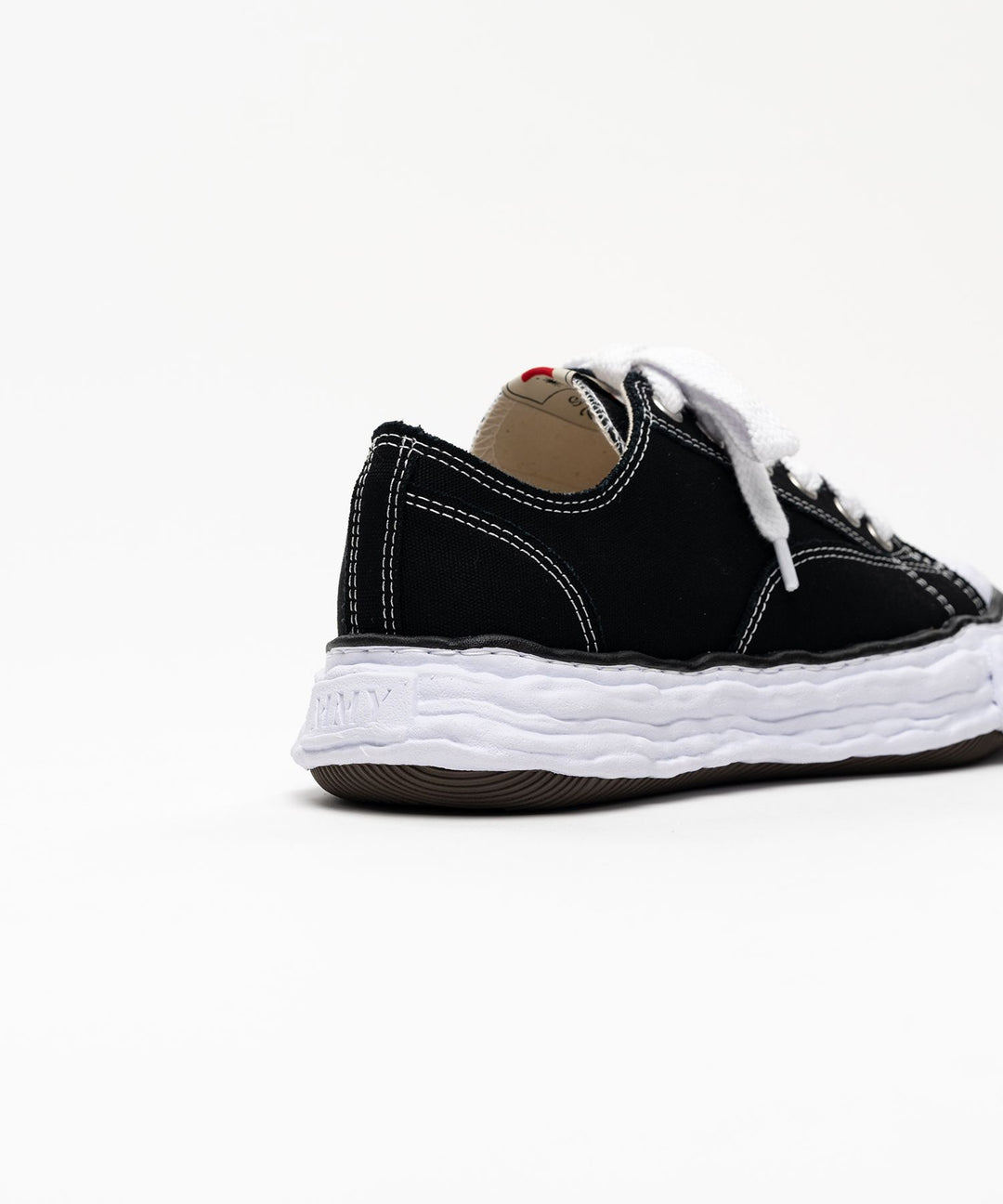 PETERSON 23 / original sole canvas Low-Top sneaker