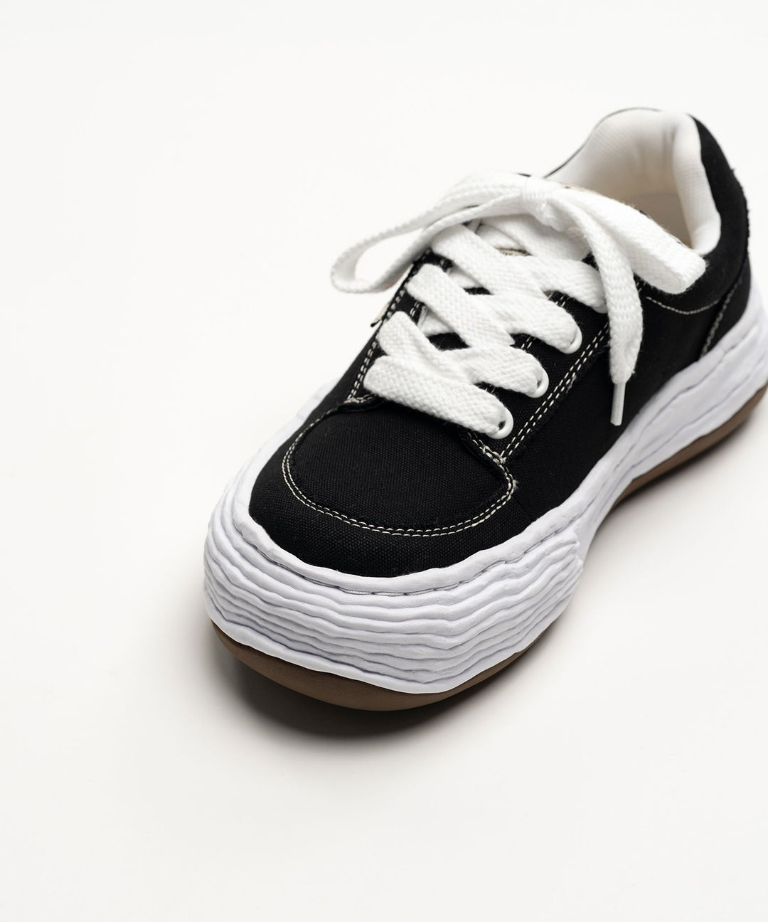 OLIVER / original sole canvas Low-Top sneaker