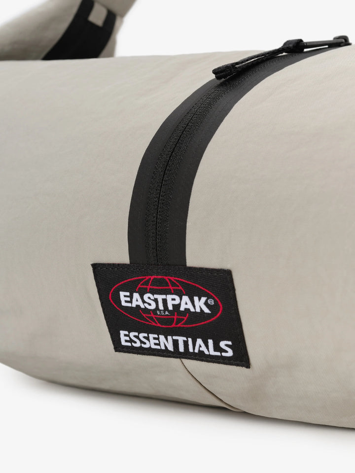ESSENTIALS SHELL BAG