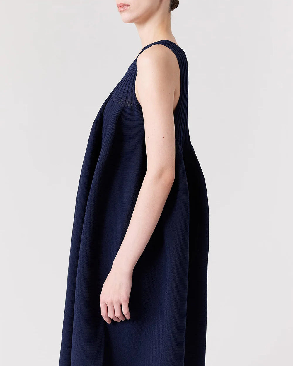 POTTERY LUCENT SLEEVELESS BUST FLARE DRESS