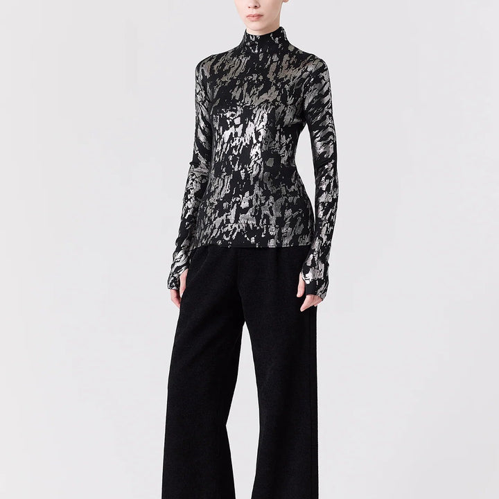 SOFT PORTRAIT FOIL HIGHNECK LONG SLEEVE TOP