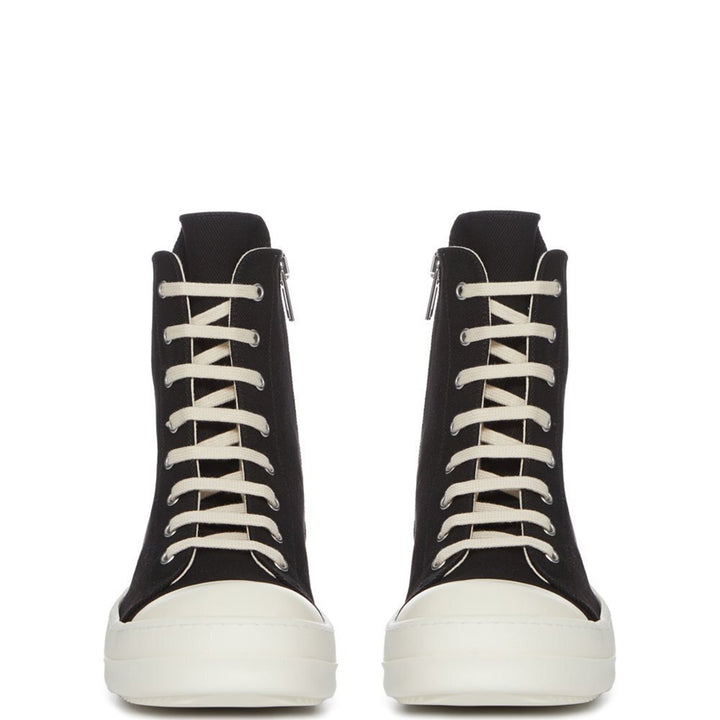 SNEAKS